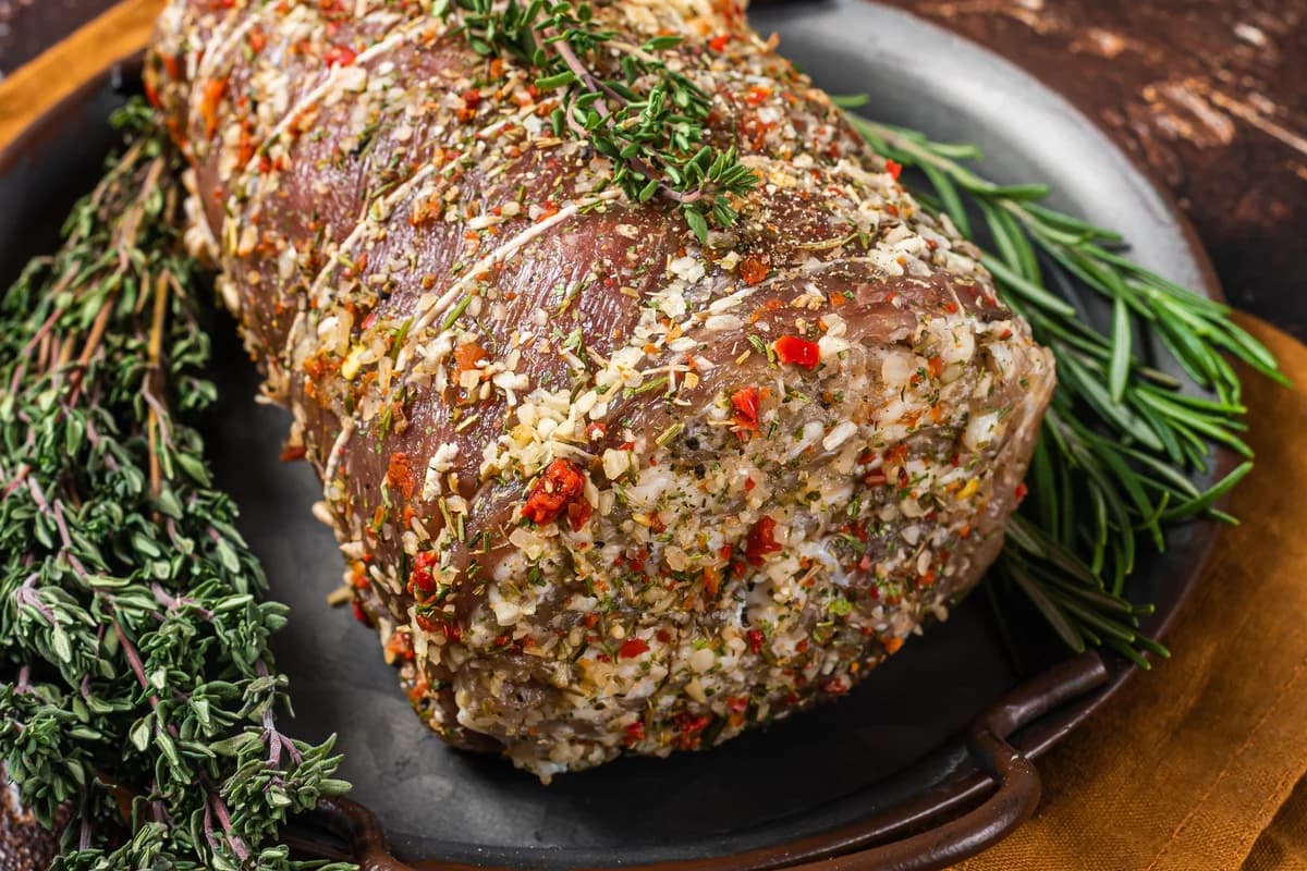 Rôti de côtes de bœuf en croûte de raifort